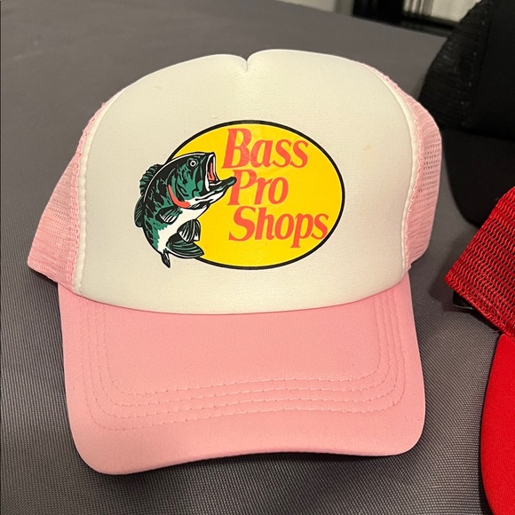 Trucker/Mesh hat bundle - Picture 4 of 13